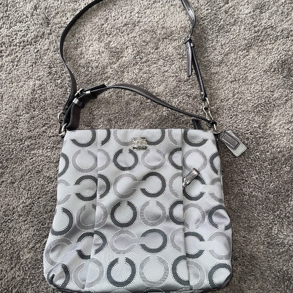 NEW Coach purse Coach Madison Dotted Op Art Outline Isabelle - Picture 1 of 6